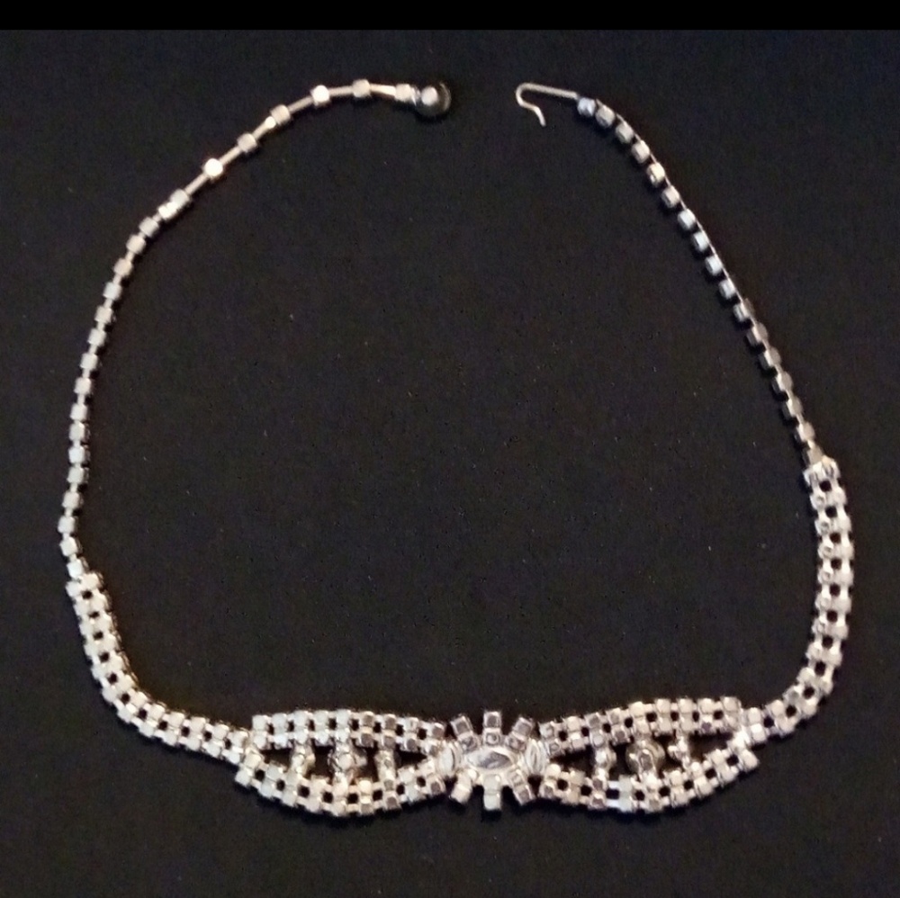 Vintage Rhinestone Necklace - Picture 2 of 3
